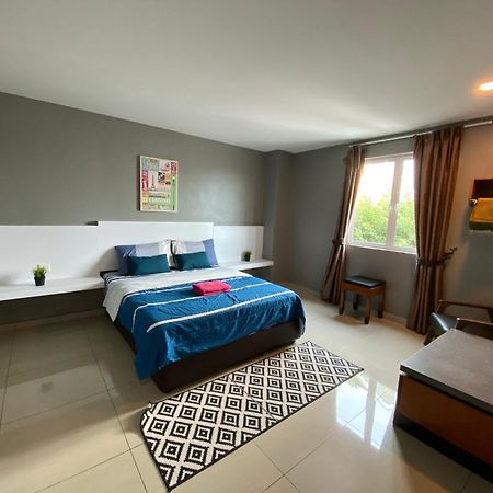 Straits Inc Apartment 5 , Bandar Melaka Malacca Exterior foto